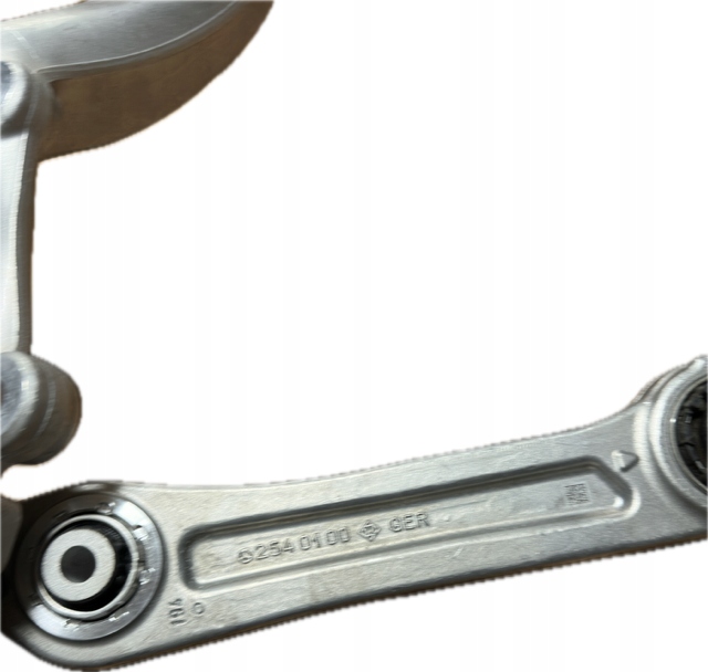 Поворотний кулак перед ліва важелі комплект mercedes glc w254 om нова 2540100 Київ