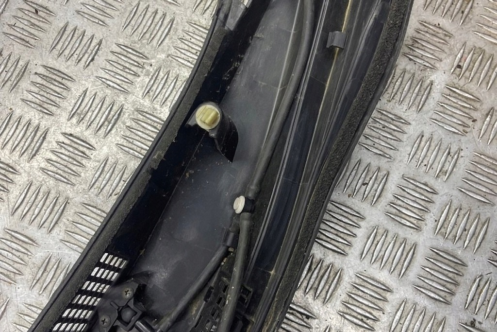 фото №9, Решітка радіатора subaru legacy iii be pptd10 2.5l бензиновий 115kw 2001