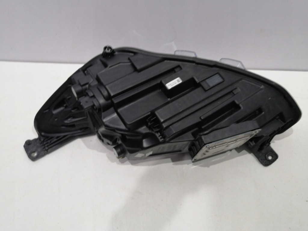 Ford focus iv mk4 фара full led правий przedina в Україні