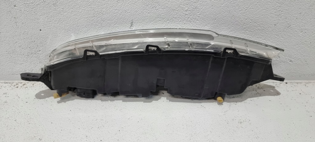 Фара фонарь  led drl правое citroen c4 picasso 2 14- в Украине