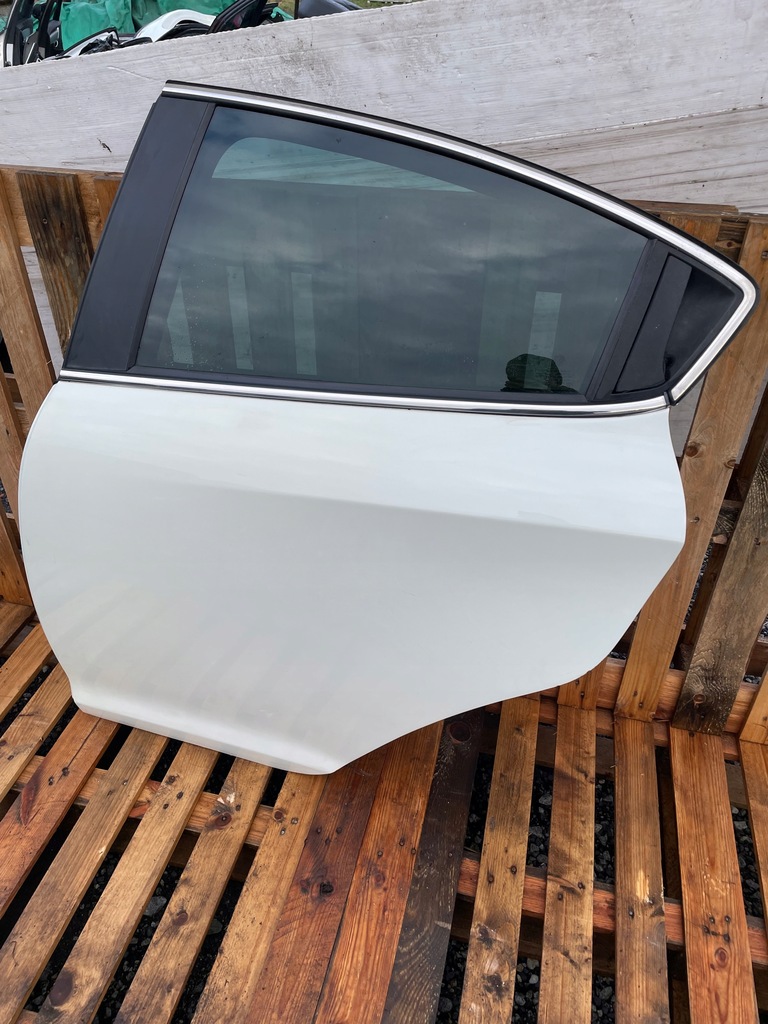 фото №4, Дверь левый задняя задние alfa romeo giulietta