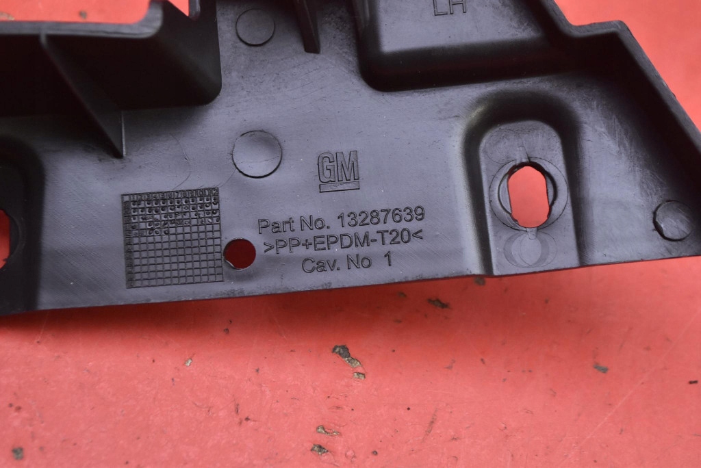 Направляющая кронштейн бампера левый перед 13287639 opel astra 4 iv j 09-12 Недорого