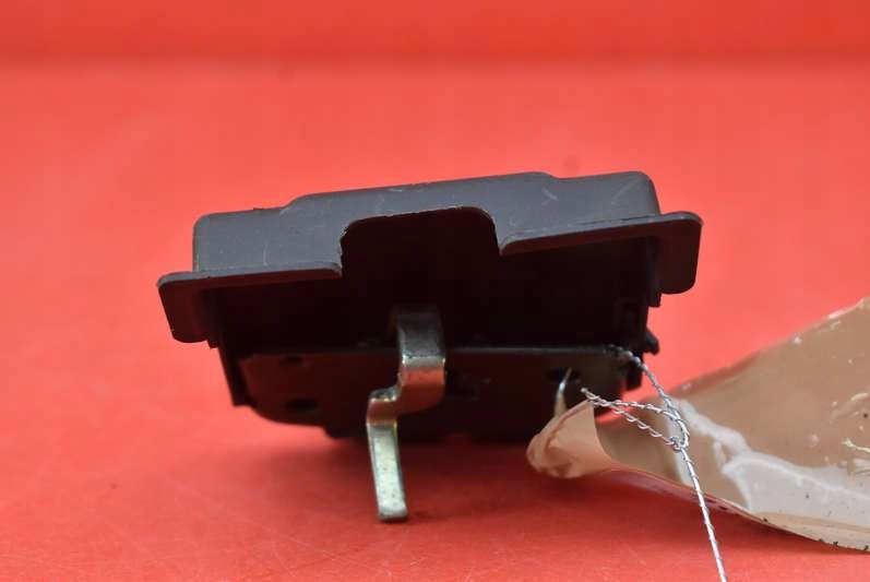 фото №4, Замок крышки задняя багажника nissan maxima a33 00-05