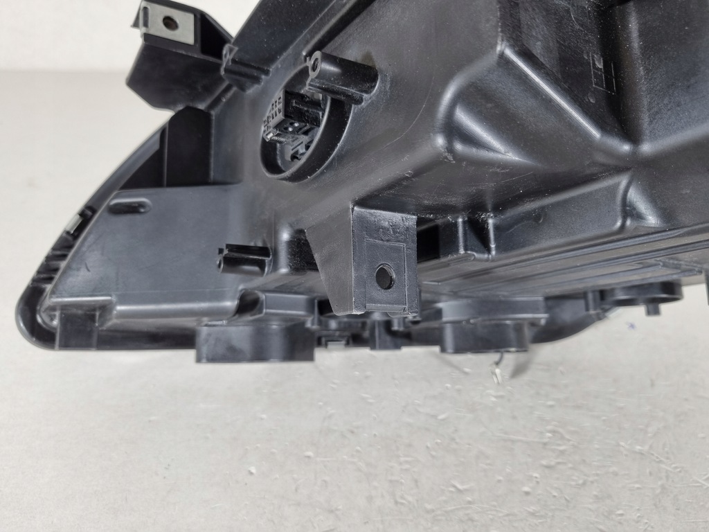 фото №11, Bmw 6 f06 f12 f13 bi-xenon лампа права перед niesk