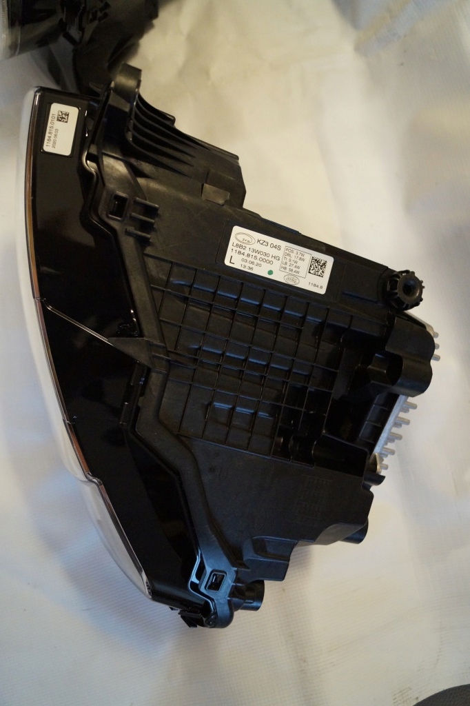 фото №2, Land rover defender 2019- комплект лампа передніх