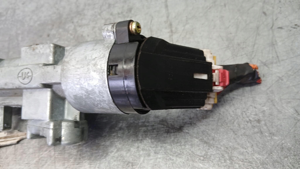 Замок зажигания daewoo lanos t100 1.5b 97-08r Цена