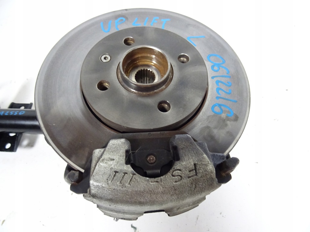 фото №16, Vw up lift 1.0 mpi амортизатор поворотный кулак левая 1s0413031c 1s0407255d