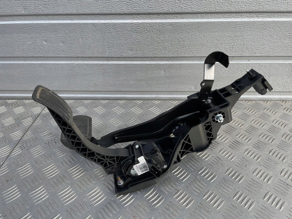 фото №4, Citroen ds7 педаль газа тормоза 1.5 bhdi