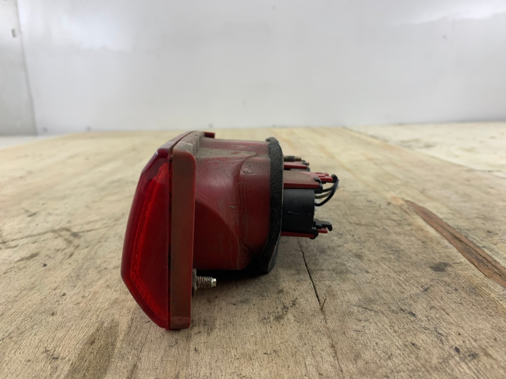 Alfa romeo 156 универсал фара правый  задний крышка багажника Доставка