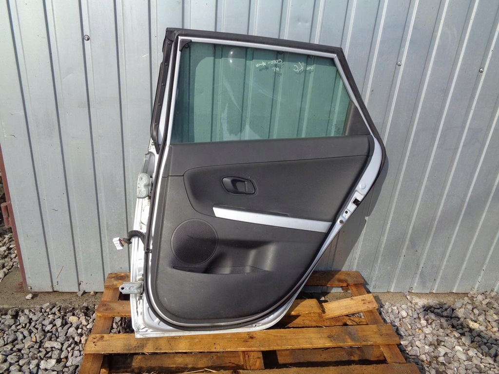 фото №9, Дверь правое задняя задние kia ceed sw 2 ii kombi 2012- лак: kc