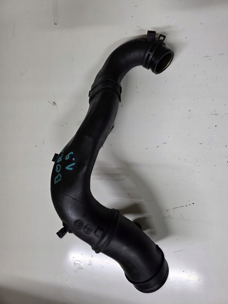 Купити Труба патрубок інтеркулер vw audi seat tdi px0446037