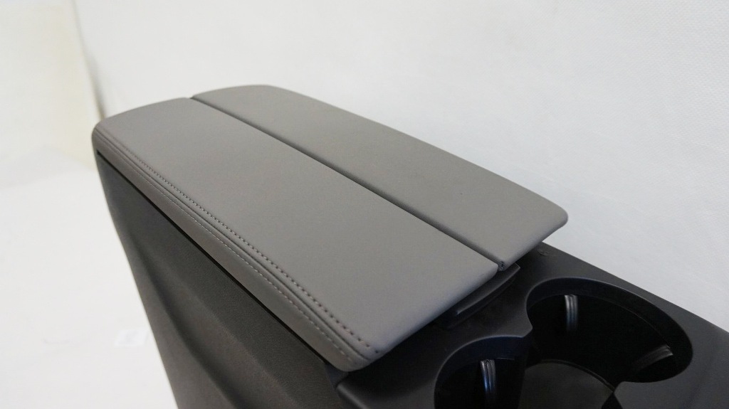 фото №7, Туннель подлокотник citroen c5 aircross 20r