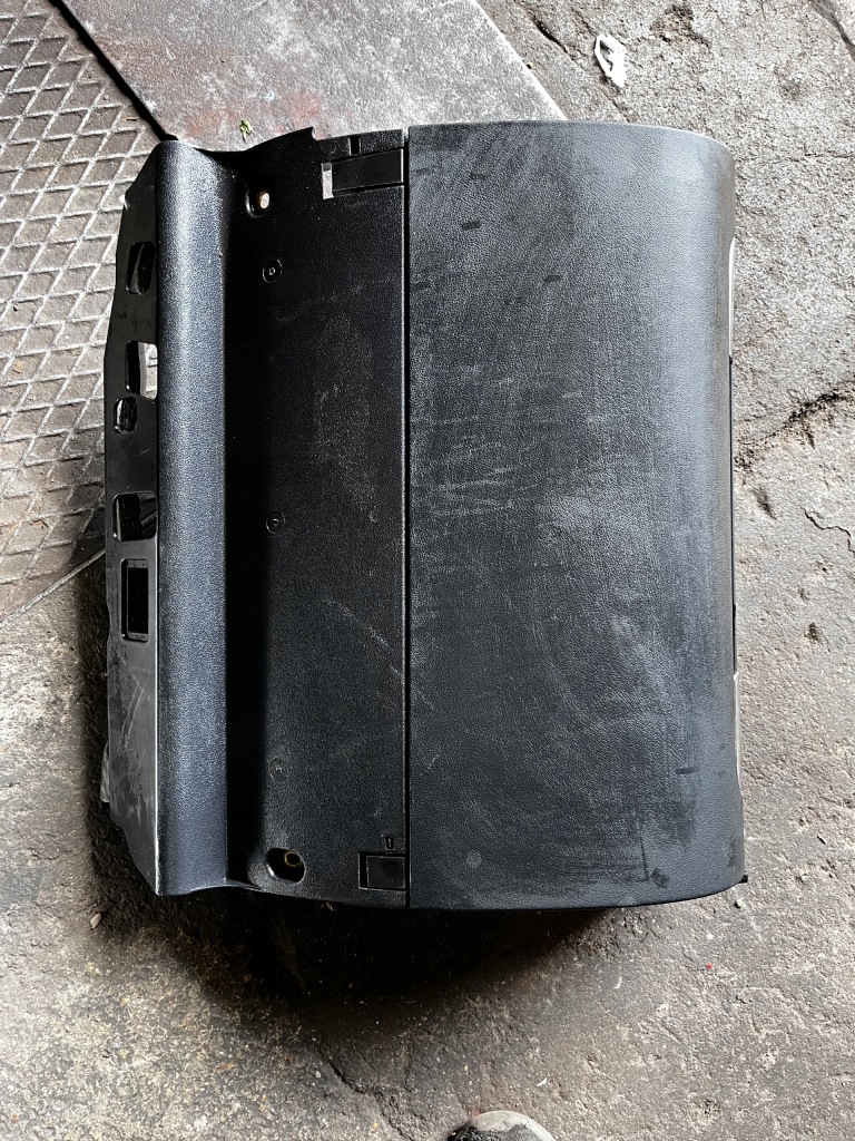 фото №1, 115 audi a3 8p lift защита бардачок пассажира 8p1857035