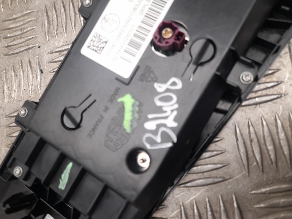 Екран alfa romeo giulia 2024 5554900005 в Україні