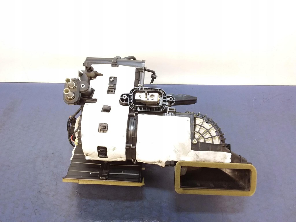 фото №1, Ssangyong tivoli xlv отопитель вентилятор