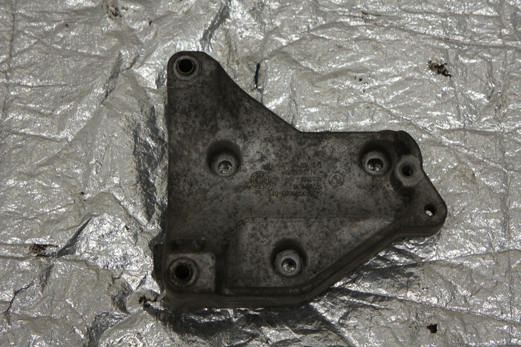 фото №4, Кронштейн кронштейн bmw x5 3,0 e70 64557799863-01