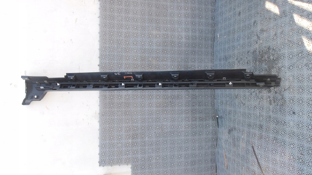 фото №4, Молдинг поріг поріг правий vw passat b8 alltrack