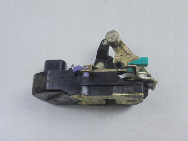 фото №2, Chrysler pt cruiser замок двері перед правий 4pin
