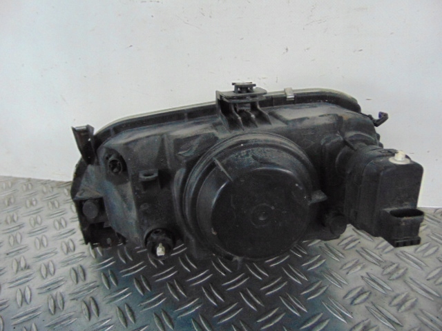 фото №2, Renault megane фара правий