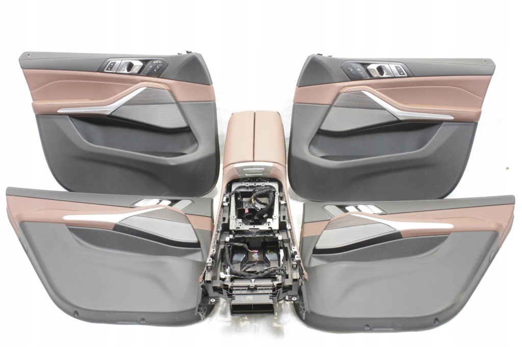 фото №15, Сиденья комфорт заднее сиденье обшивки full 7os 3rzędy bmw g07 x7 merino coffee массаж