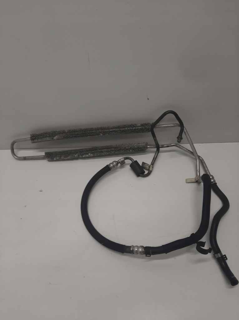 фото №1, Xj x351 3.0sc awd радиатор dw93-3f780-ab c2d30428