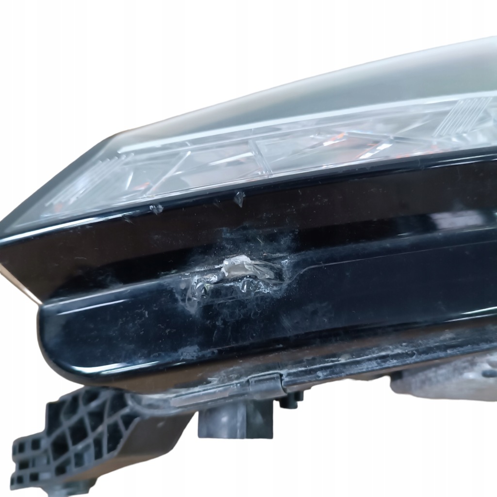 Фара левый перед skoda fabia 3 рестайлинг  full led 6v1941015f Недорого