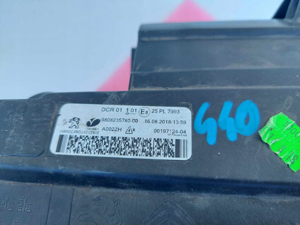 фото №12, Peugeot expert iii 16- лампа правая перед ксенон