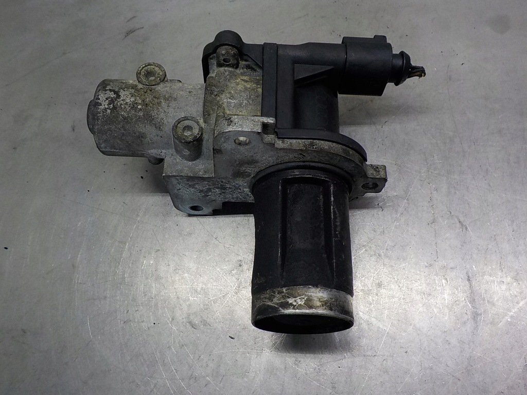 фото №1, Audi a4 b7 клапан egr 038131501ad