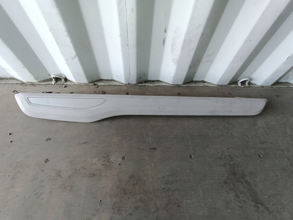 фото №1, Молдинг кабіни scania r s бардачок лівий