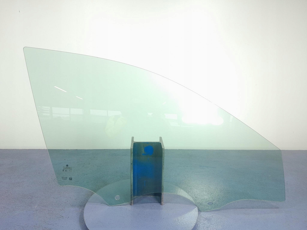 фото №1, Skoda octavia iv lift стекло дверь перед передняя правая 5e3845202 24r