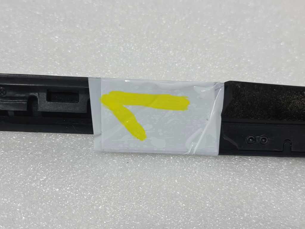 фото №11, Opel grandland x молдинг уплотнитель стекло дверь левая перед 9814857680