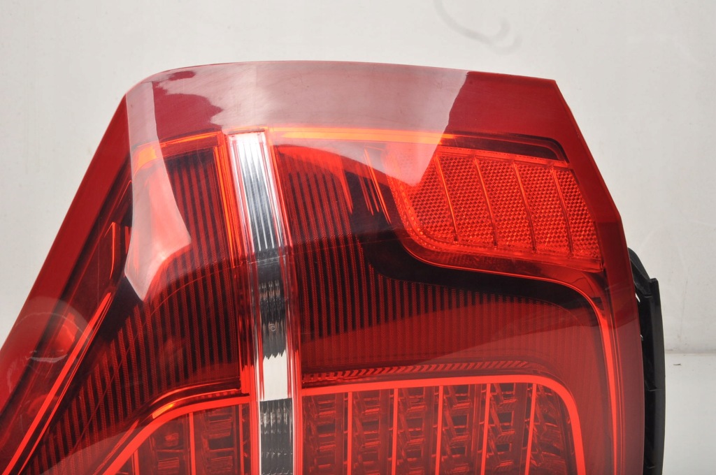 фото №13, Volvo xc90 ii лампа права задня правий задня 31655918