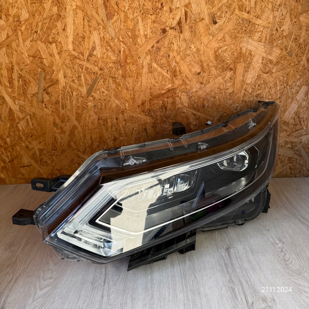 Фара левая правый  фары передние комплект nissan qashqai 2 j11 рестайлинг  full led Киев