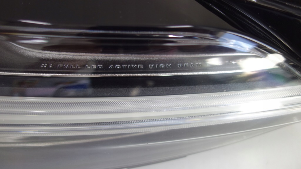 Volvo s60 v60 18- фара ліхтарі  перед led uk Доставка