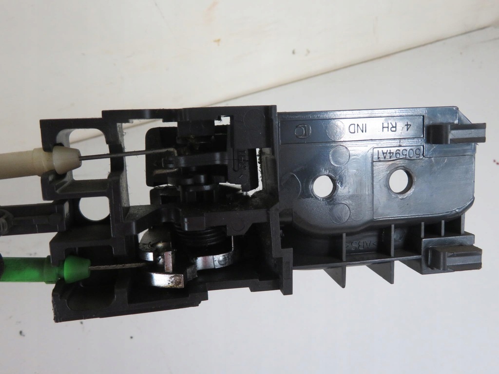 фото №4, Замок правый передний toyota corolla