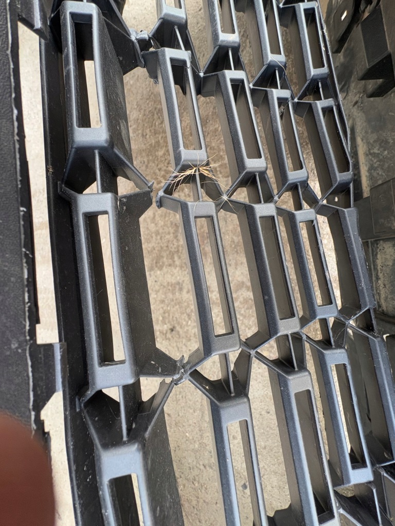 Dacia duster 3 rok 2024 передний бампер 620263520r Цена