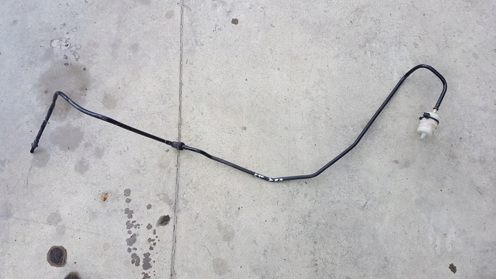 Купити Шланг пального bmw e70 3.0 3.5d 2010 bmw