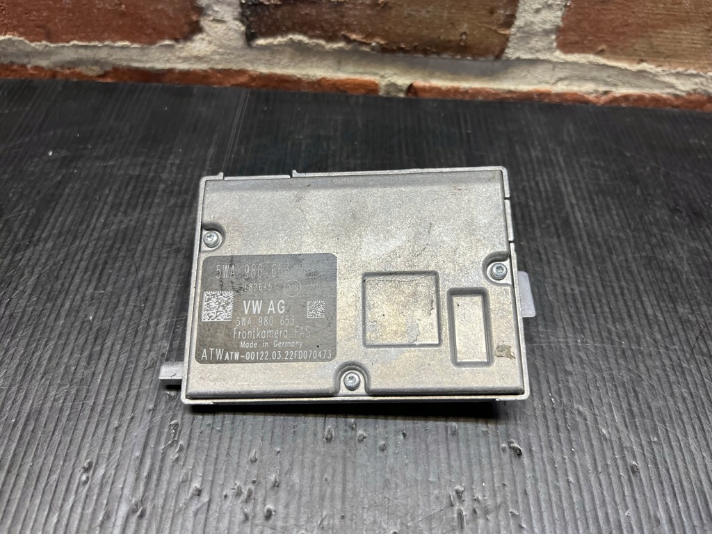 фото №1, Vw audi камера aysytent поперечина 5wa980653c