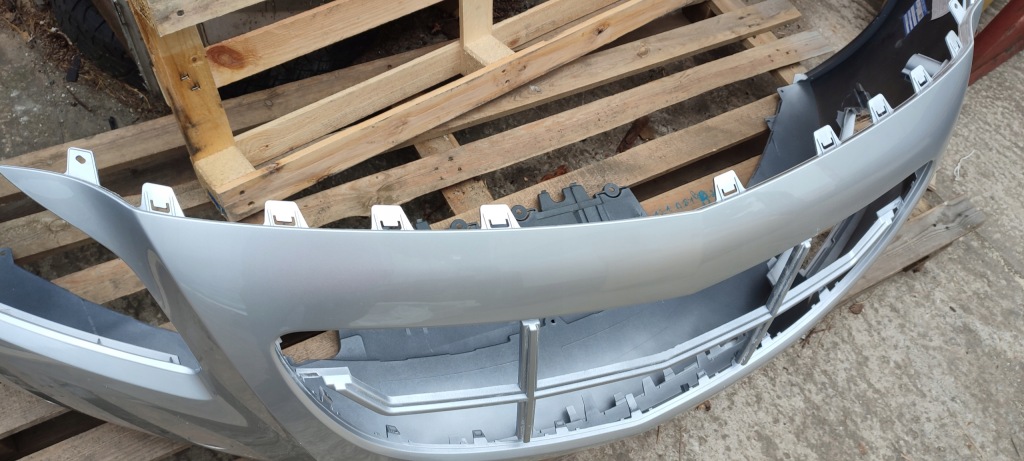 Купить Бампер перед opel insignia a g09 дорестайлинг  ксенон x4 pdc 2008-2013 z176