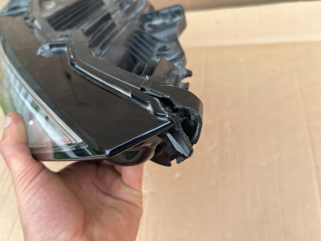 фото №5, Лампа правая перед передняя audi q8 4m8