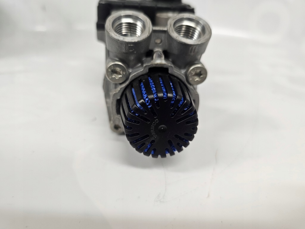 фото №7, Mercedes actros mp4 клапан главный тормоза a0044314806
