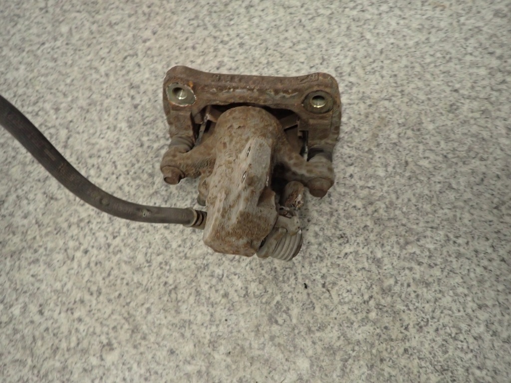 фото №4, Honda jazz 02-08 суппорт задний левый задняя