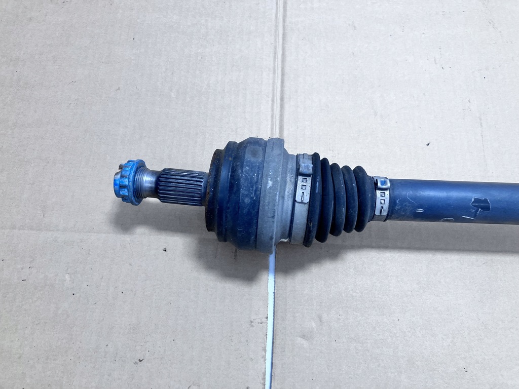 фото №4, Привідний вал правий задня mercedes w205 2.2 cdi a2053504019