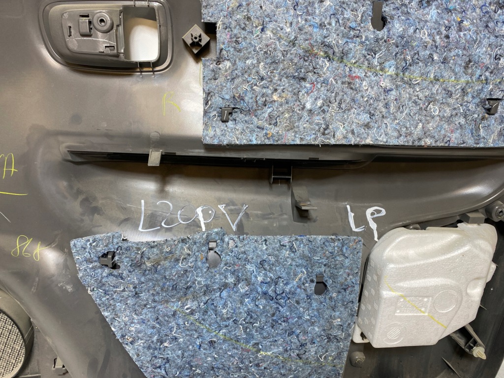 фото №5, Mitsubishi l200 v fiat fullback оббивка двері лівий перед 15-