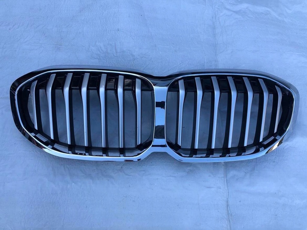 фото №1, Bmw f40 решётка радиатора решётка радиатора решётка жалюзи шторка