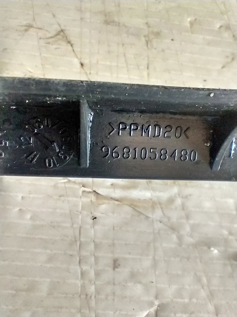 фото №9, Citroen c5 iii x7 peugeot 508 i направляющая кронштейн жабо 9681058480