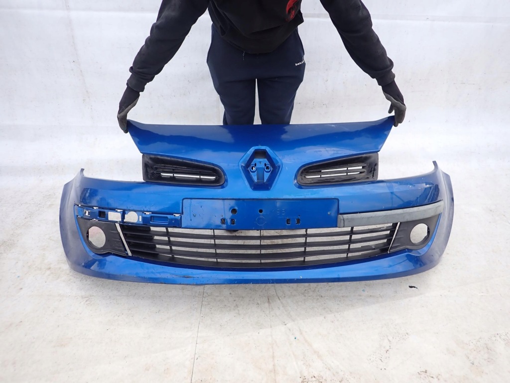 фото №1, Renault clio iii 3 195 05-09 бампер перед передний