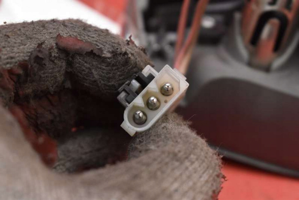 фото №7, Попільничка панель керування дах 7037227 bmw z4 e85 02-05