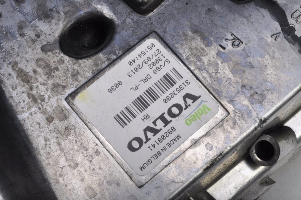 фото №7, Volvo s60 ii v60 противотуманная фара правый лампа led светодиодная правая 31353290