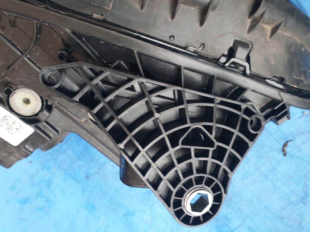 фото №5, Mercedes c-klasa c klasa w206 206 лампа передня